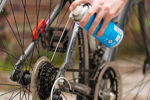 Lubrifiant chaîne toutes conditions — entretien vélo chez Veloland Nérac