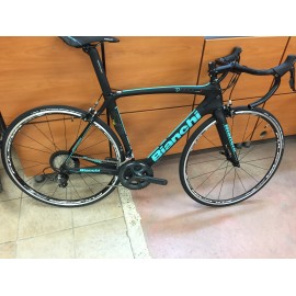 Bianchi Oltre Xr1 2016 Shimano Ultegra 11SP Semi Compact — tous nos vélos chez Veloland Nérac